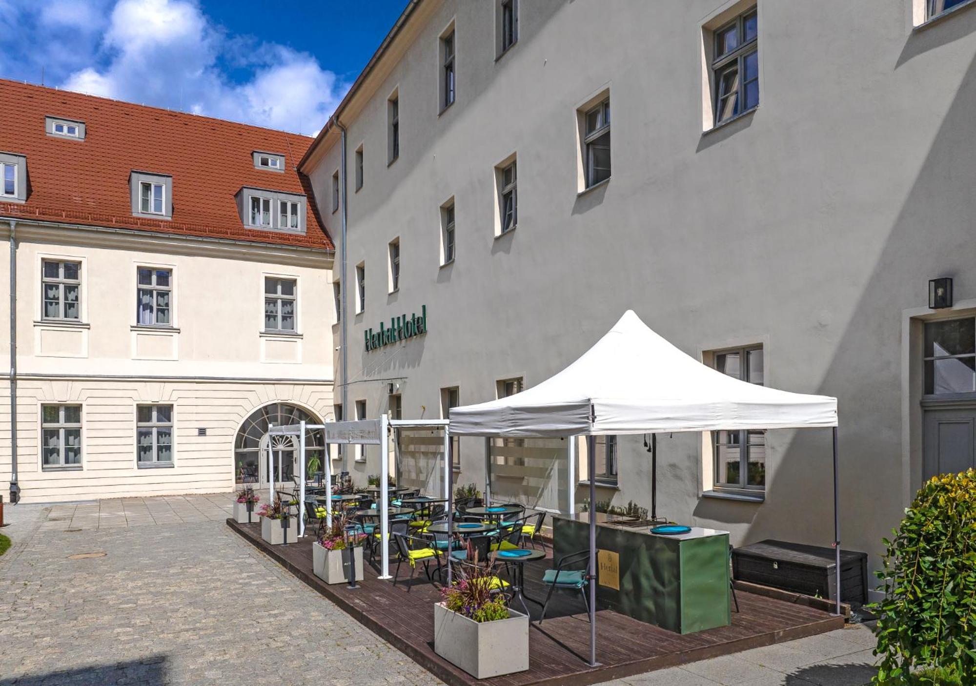 Herbal Hotel Wroclaw — Fotos 1